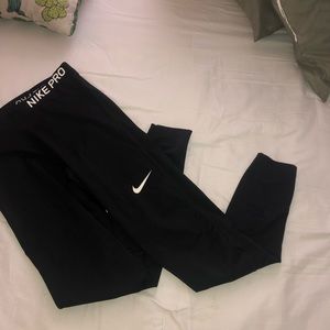 Nike Pro leggings